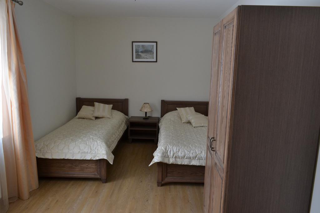 Pilaites Svetingi Namai Apartment Вилнюс Стая снимка